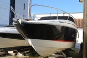 Image courtesy of JD Yachts Bayliner 742 Cuddy