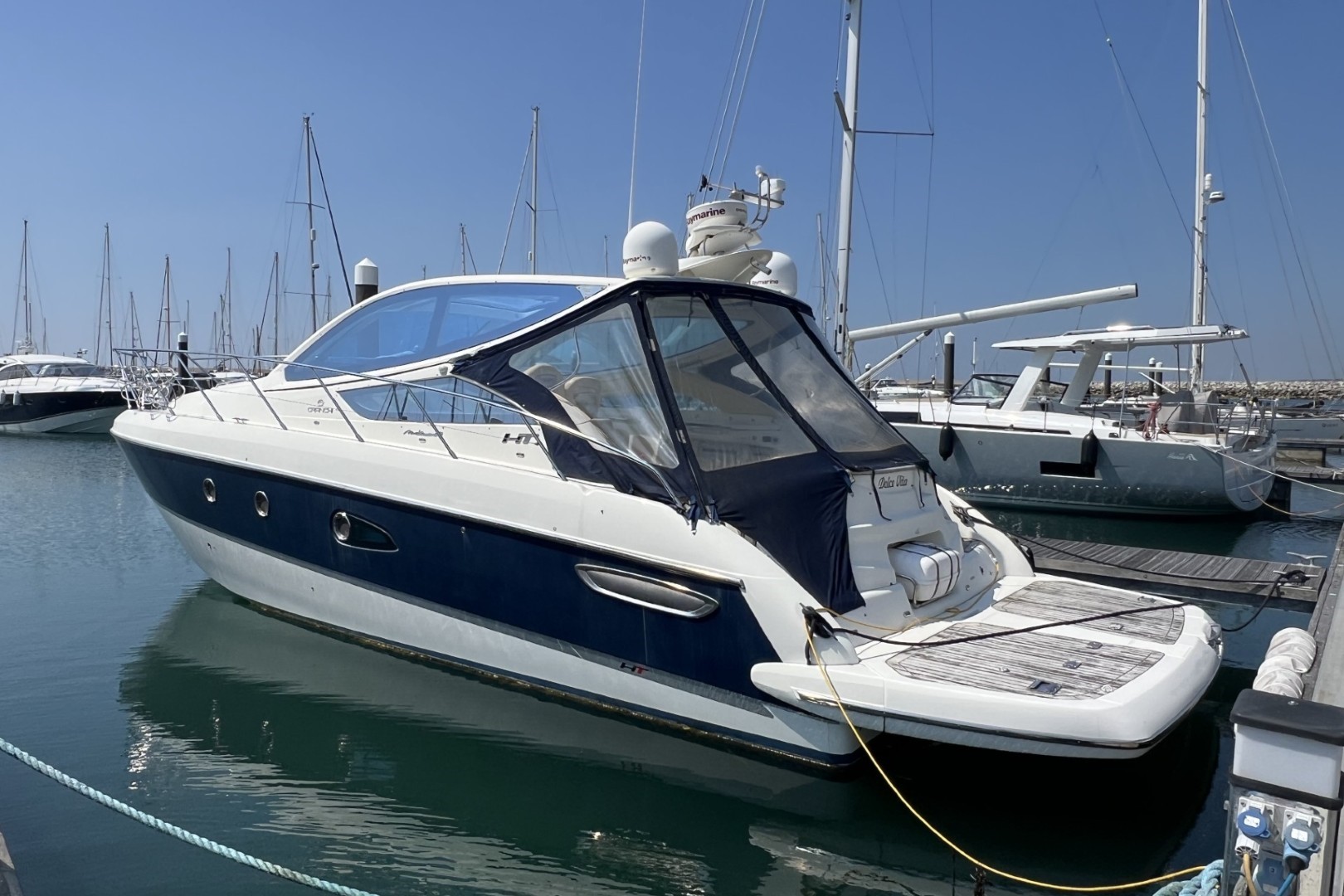 Cranchi Mediterranee 43 HT for sale