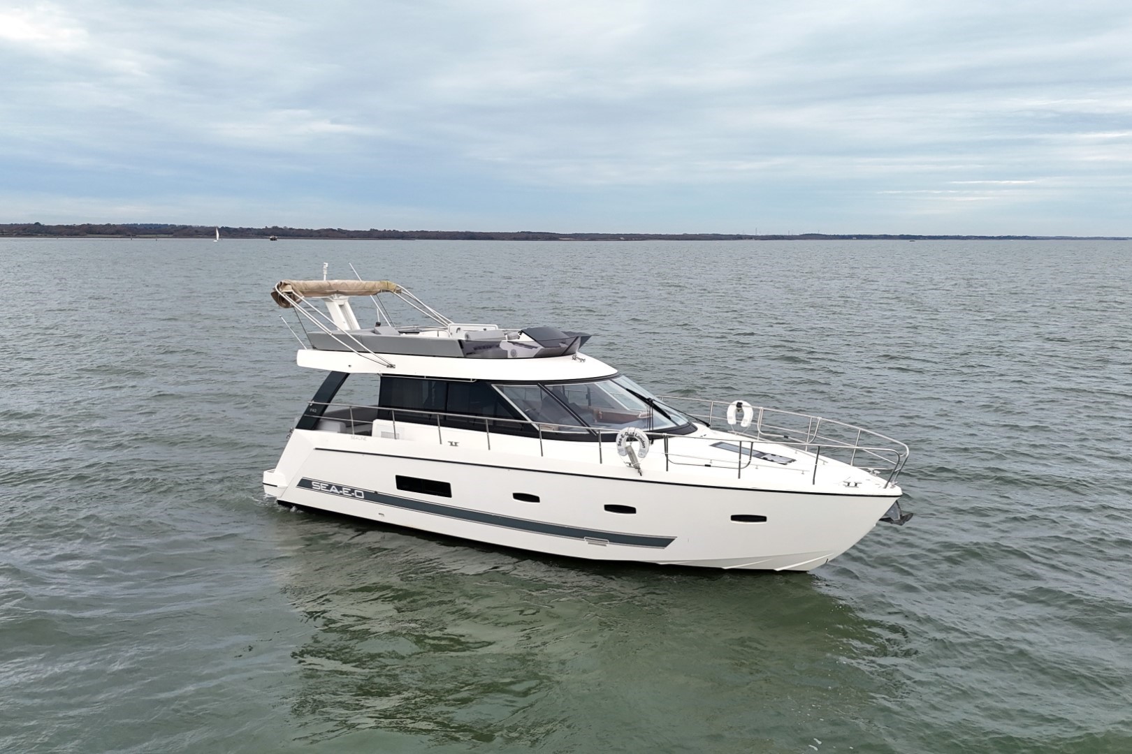 Sealine F42 for sale