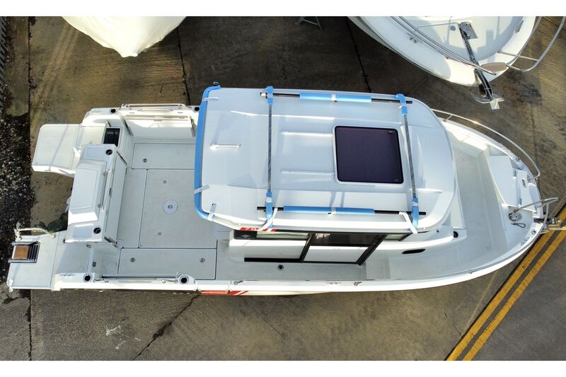 Merry Fisher 795 Sport - in stock at Morgan Marine - overhead view of wheelhouse roof Jeanneau Merry Fisher 795 Sport - Series 2