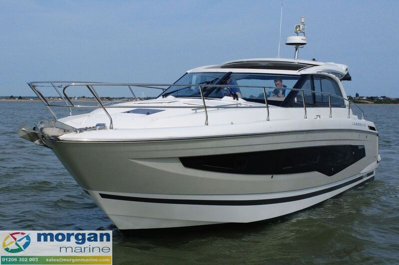 Jeanneau Leader 40 - side on view Jeanneau Leader 40 