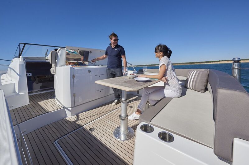  Jeanneau Cap Camarat 10.5 WA - Series 2