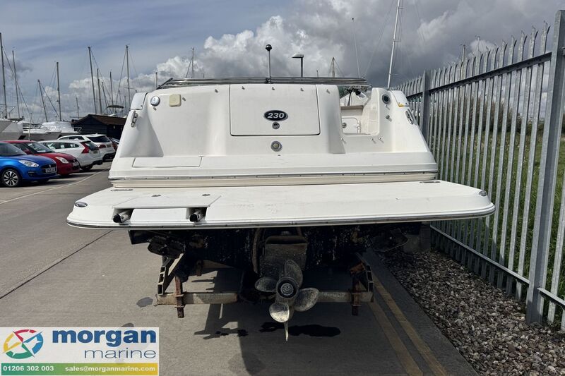  Rinker 230 Captiva Atlantic