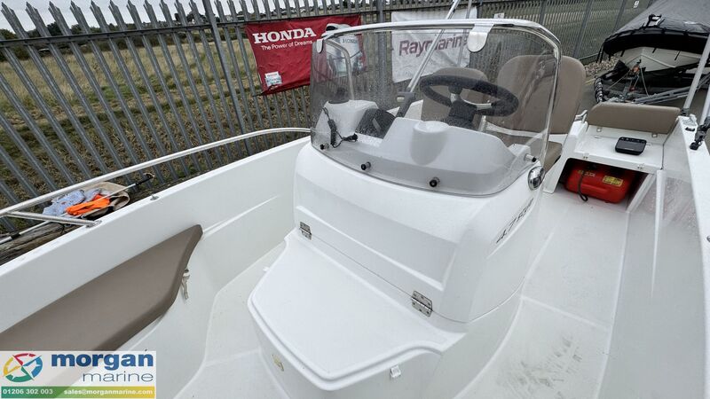  Jeanneau  Cap Camarat 4.7 CC