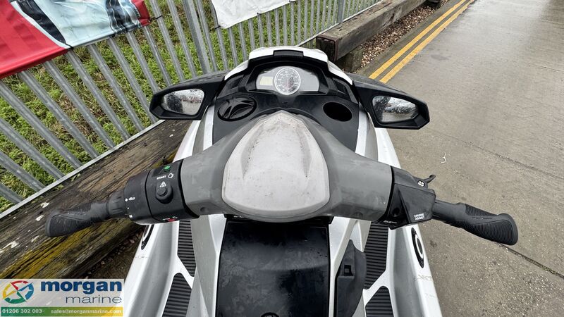  Yamaha WaveRunner  FX HO cruiser 