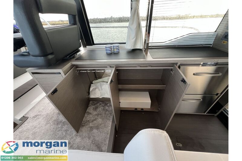  Jeanneau Merry Fisher 1295 Coupe