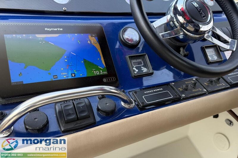  Fairline  Targa 33