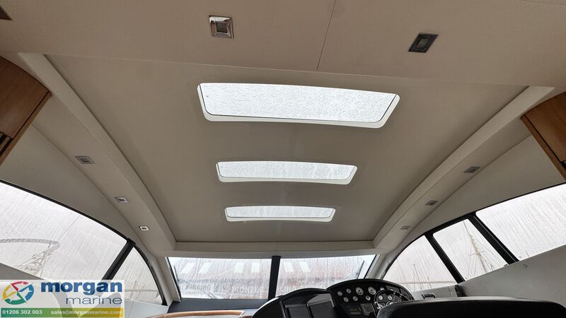  Sunseeker  Predator 52