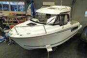 Jeanneau Merry Fisher 605 - in stock at Morgan Marine - view towards bow Jeanneau Merry Fisher 605 - Series 2