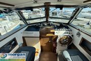 Aquastar 27 aft cabin