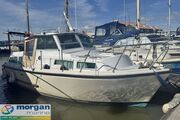  Aquastar 27 aft cabin
