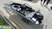  UMS 655  DC Bow Rider