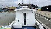  Procharter  28