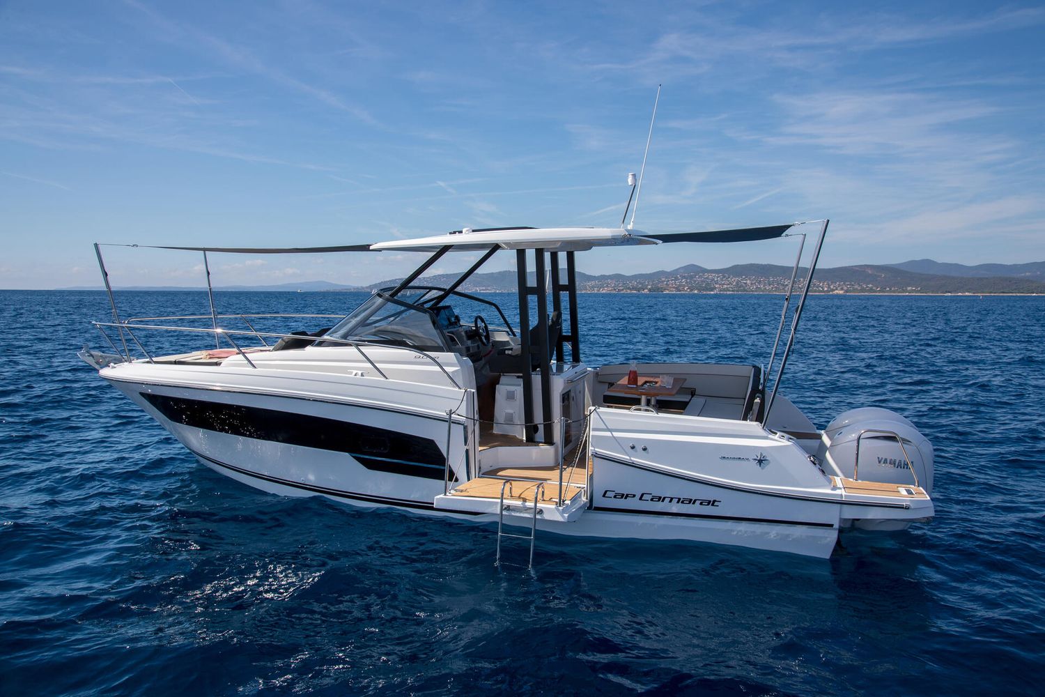 Jeanneau Cap Camarat 9.0 WA - Series 2 for sale
