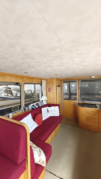 stavast 1200_ 11 Pollard Stavast Trawler 1200
