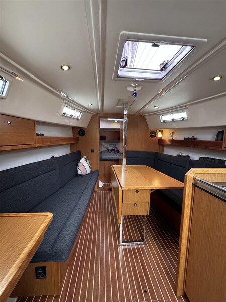 Bavaria 32 Cruiser HERON 41 Bavaria Bavaria 32 Cruiser