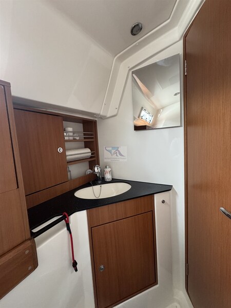 Bavaria 32 Cruiser HERON 43 Bavaria Bavaria 32 Cruiser