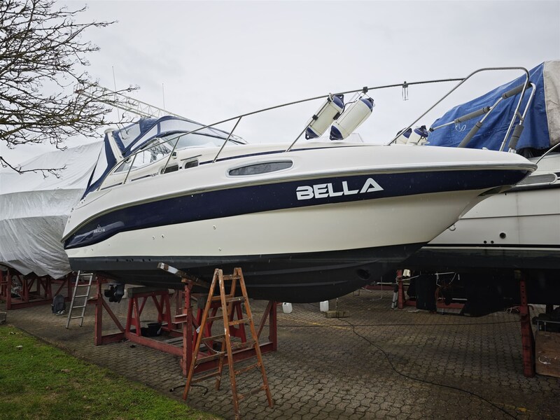 Sealine 28 BELLA 61 Sealine SEALINE S 28