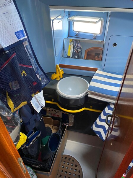 12 Jeanneau SUN MAGIC 44