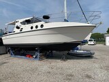 f411059d-4d6a-447b-abd0-c98fbdbcc327 Azimut AZ 32