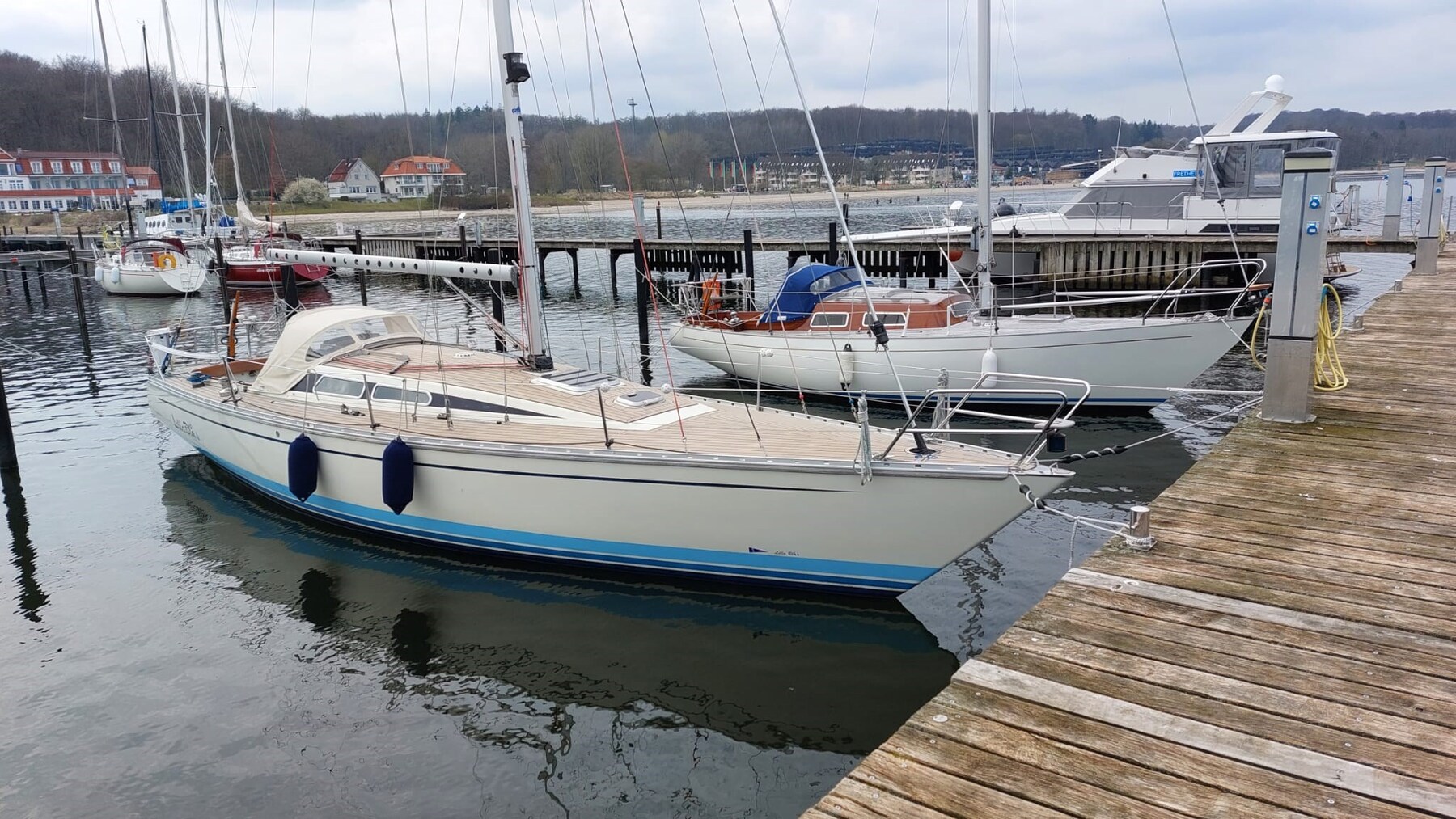 Luffe Yachts Luffe 37 for sale