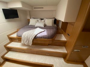  SERENITY Yachts SERENITY 64 Hybrid SOLAR ELECTRIC POWERCAT