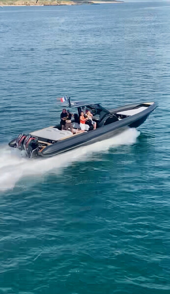  Technohull EXPLORER 40s