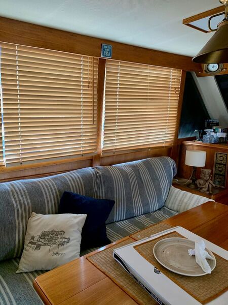 KONG AND HALVERSEN HK ISLAND GYPSY 44