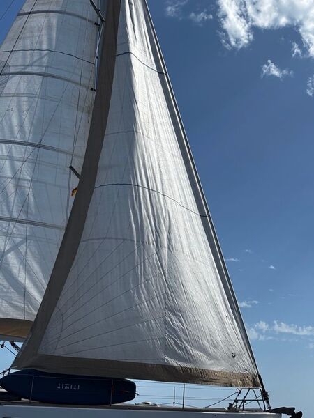  Dufour Yachts 485 Grand Large