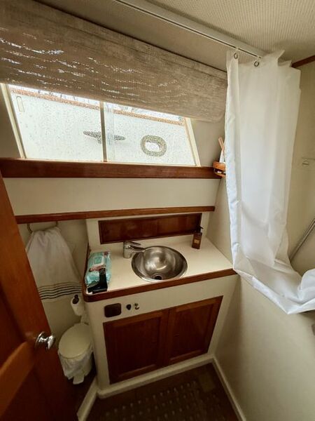  KONG AND HALVERSEN HK ISLAND GYPSY 44