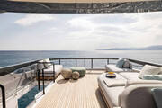  Azimut 72