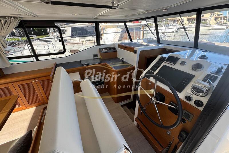 Beneteau Swift Trawler 35 Beneteau Swift Trawler 35
