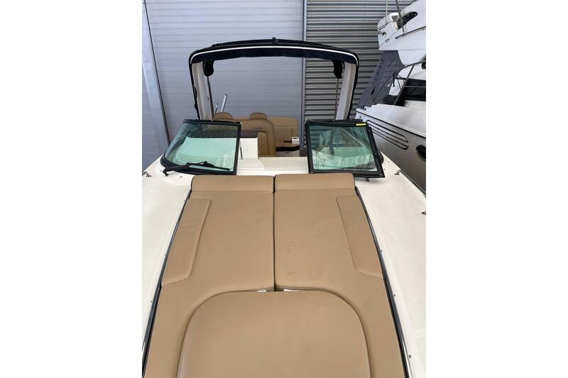 Sea Ray 265 Sundancer Sea Ray 265 Sundancer