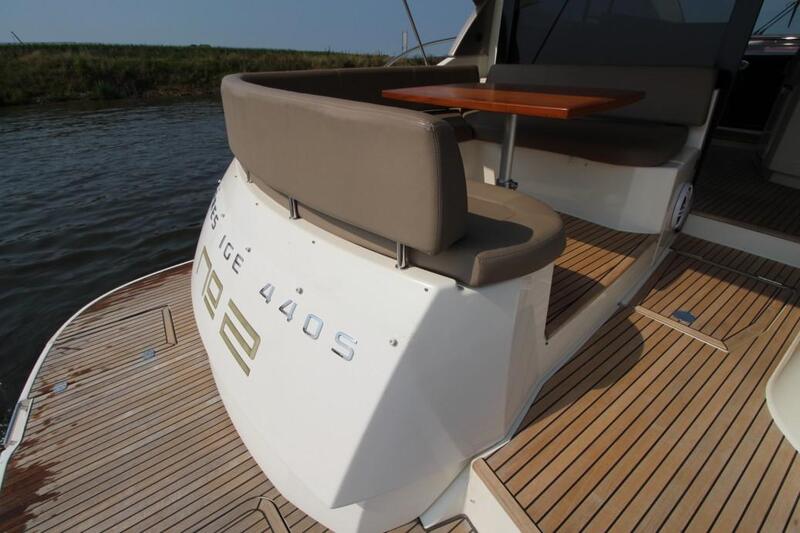 Prestige 440S Prestige 440S