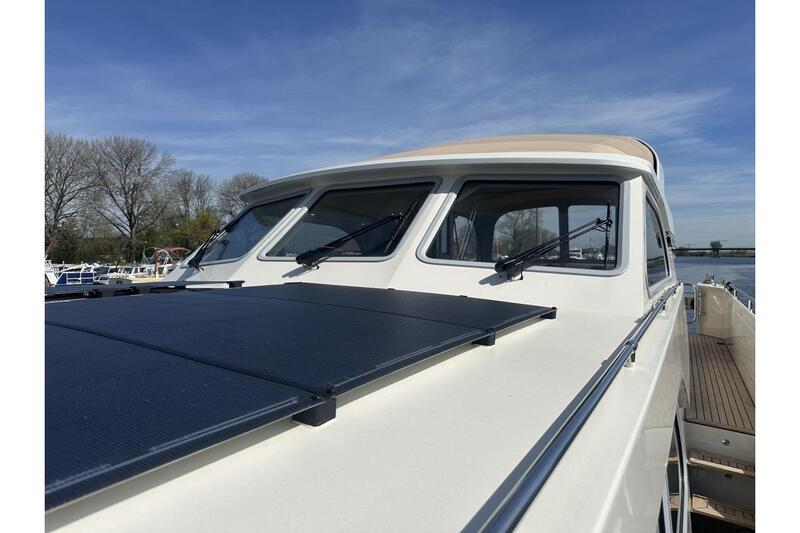 Linssen Grand Sturdy 550 Variotop Linssen Grand Sturdy 550 Variotop