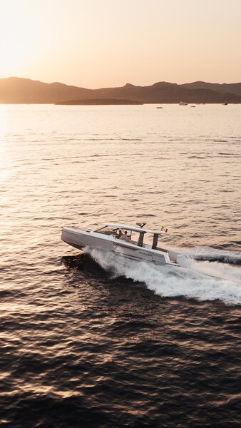 Saxdor 400 GTO running 4 Saxdor 400 GTO