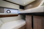 Azimut S7New L guest cabin Azimut S7 M/Y 2023
