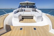 Tiara EX54 bow deck Tiara Yachts EX 54