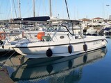 Boston 28 Outrage profile Boston Whaler OUTRAGE 28