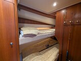 Tiara 3900 Conv. guest cabin Tiara Yachts 3900 Convertible