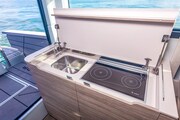 Saxdor 320 GTC galley Saxdor 320 GTC