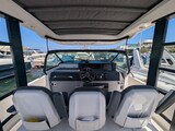 Axopar 37 Sun Top Brabus, helm station Axopar AXOPAR 37 ST BRABUS LINE