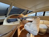 AZ 62E helm station Azimut 62E