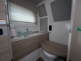 {I} Bathroom Saxdor 320 GTO