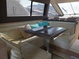 {I} Dinette Beneteau MONTE CARLO 5