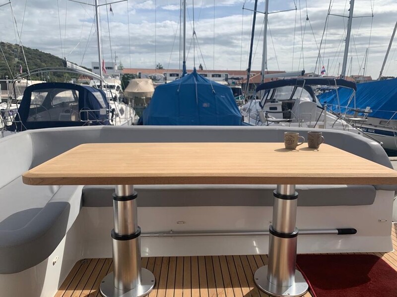 4 Beneteau Gran Turismo 49