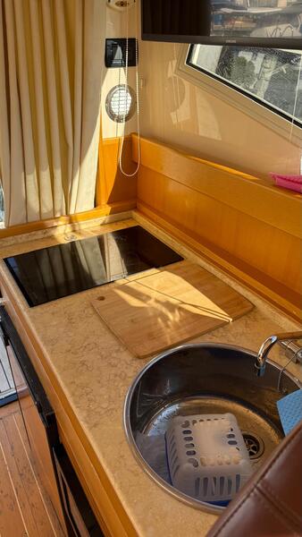 IMG-20251027-WA0081 Portofino Marine 37 HT