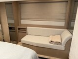 22d2af17-c340-f61b-b2ed-c8575b5ab018.256 Prestige Yachts 520s