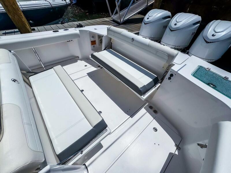  Edgewater 370CC