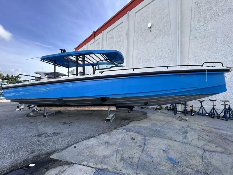  Axopar 37 Sun Top